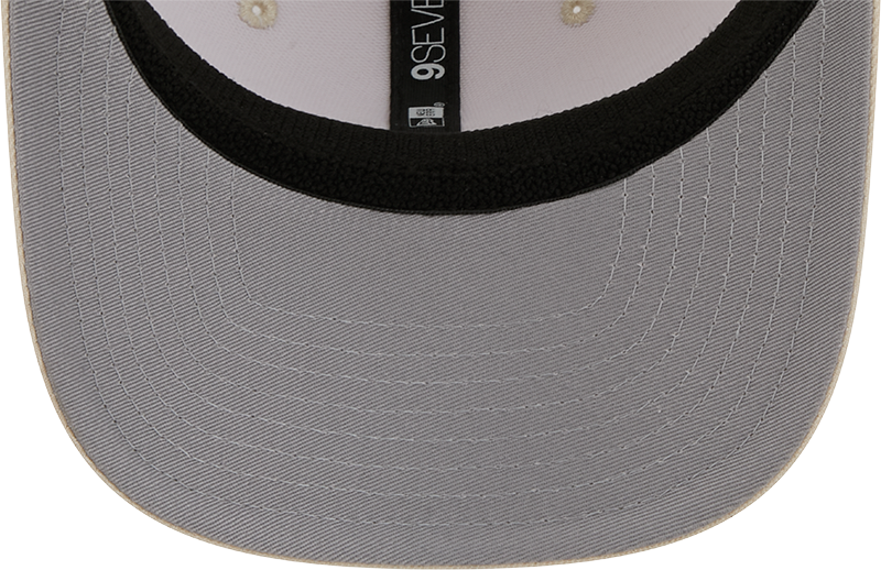 Men's Chicago Cubs New Era Light Beige Color Pack 9SEVENTY Trucker Adjustable Hat Official Team Hat Sports Fan Cap Official NFL Team Hat Football Fan Cap