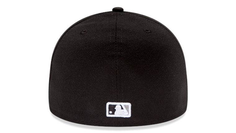 Men's Chicago White Sox New Era Black Authentic Collection On Field Low Profile Game 59FIFTY Fitted Hat Official Team Hat Sports Fan Cap Official NFL Team Hat Football Fan Cap