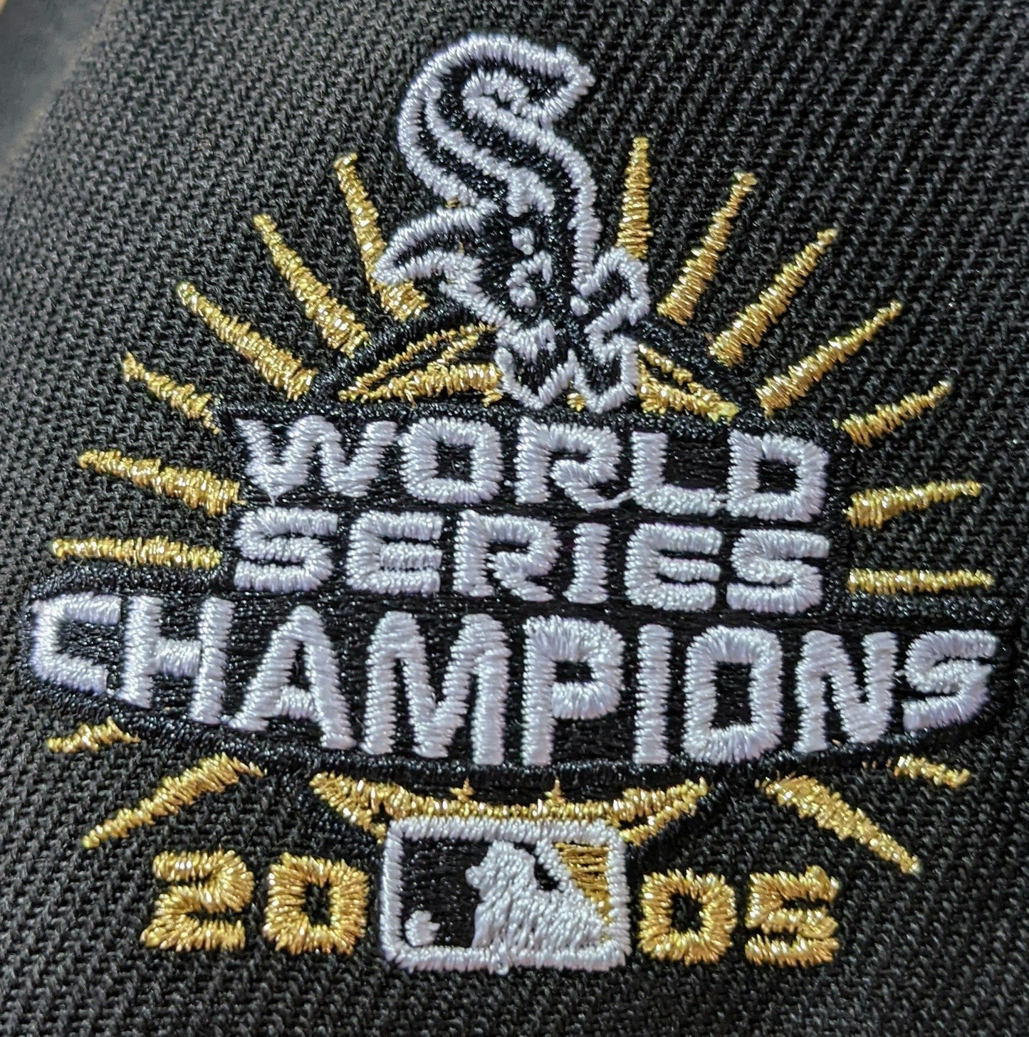 Mens Chicago White Sox New Era Black Gold Rush Cooperstown Collection Black and Gold 9FIFTY Snapback Hat Official Team Hat Sports Fan Cap Official NFL Team Hat Football Fan Cap