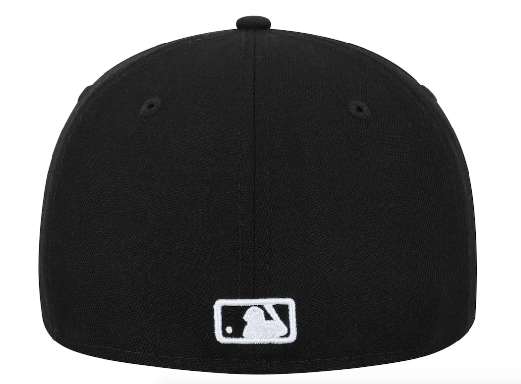 Men's New Era Chicago White Sox B-Dub 59Fifty Black Fitted Hat Official Team Hat Sports Fan Cap Official NFL Team Hat Football Fan Cap