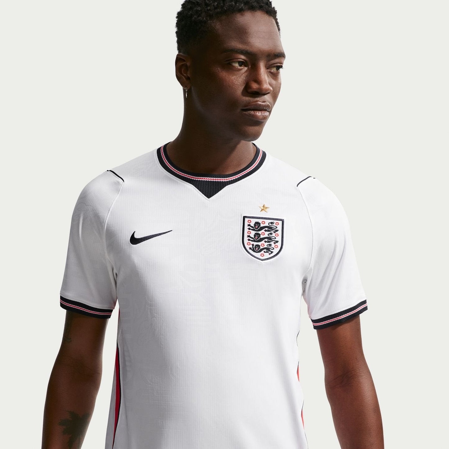 England 2026 Home Jersey - Men s Official Team Jersey Sports Fan Apparel