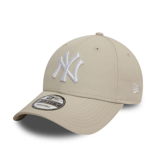 New York Yankees MLB League Essential 9FORTY Strapback New Era Stone/White Official Team Hat Sports Fan Cap Official NFL Team Hat Football Fan Cap
