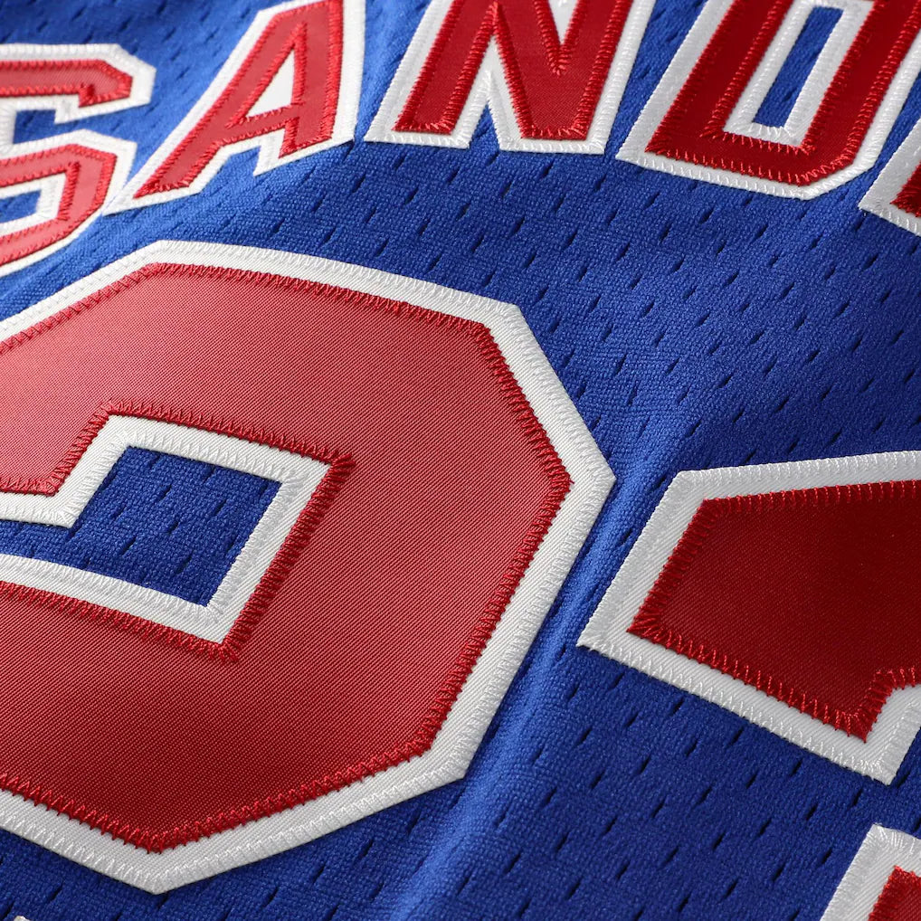 Mitchell & Ness Ryne Sandberg Chicago Cubs 1997 Authentic BP Button Down Jersey Official Team Jersey Sports Fan Apparel Official NFL Team Jersey Football Fan Apparel